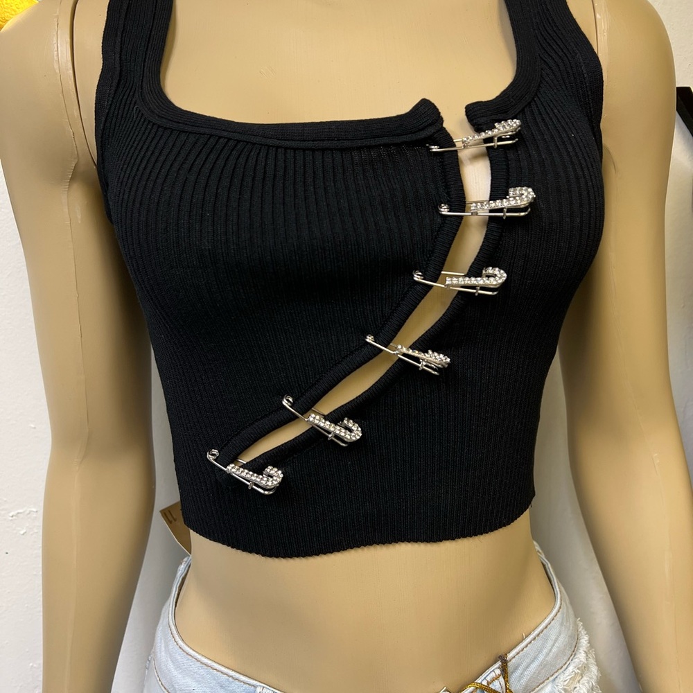 Black tank top with safety pins 🧷